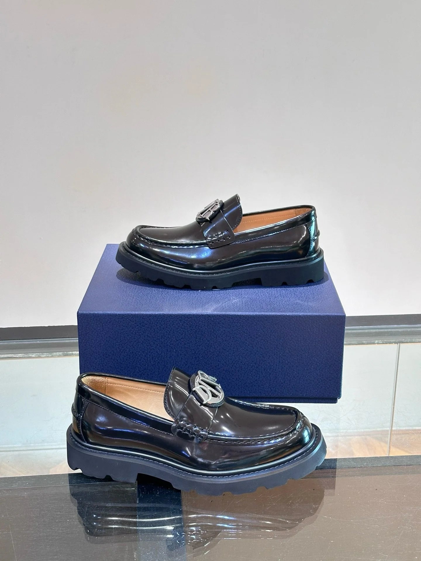 DIOR LOAFER