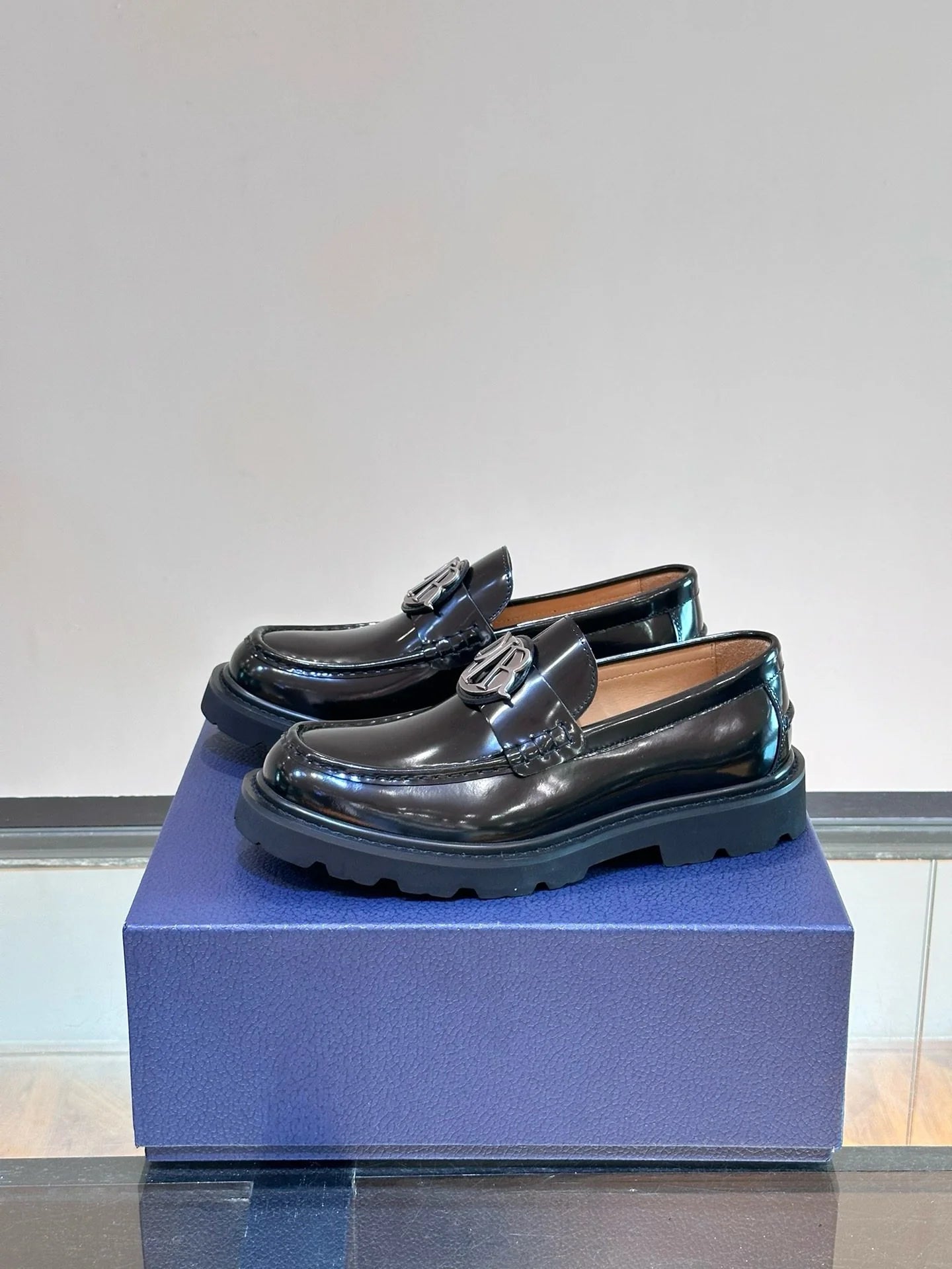 DIOR LOAFER