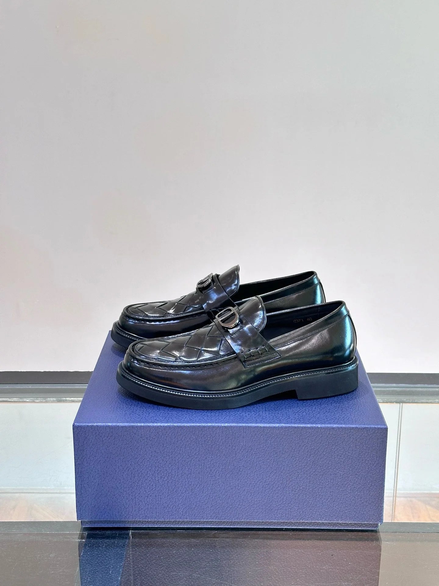DIOR LOAFER