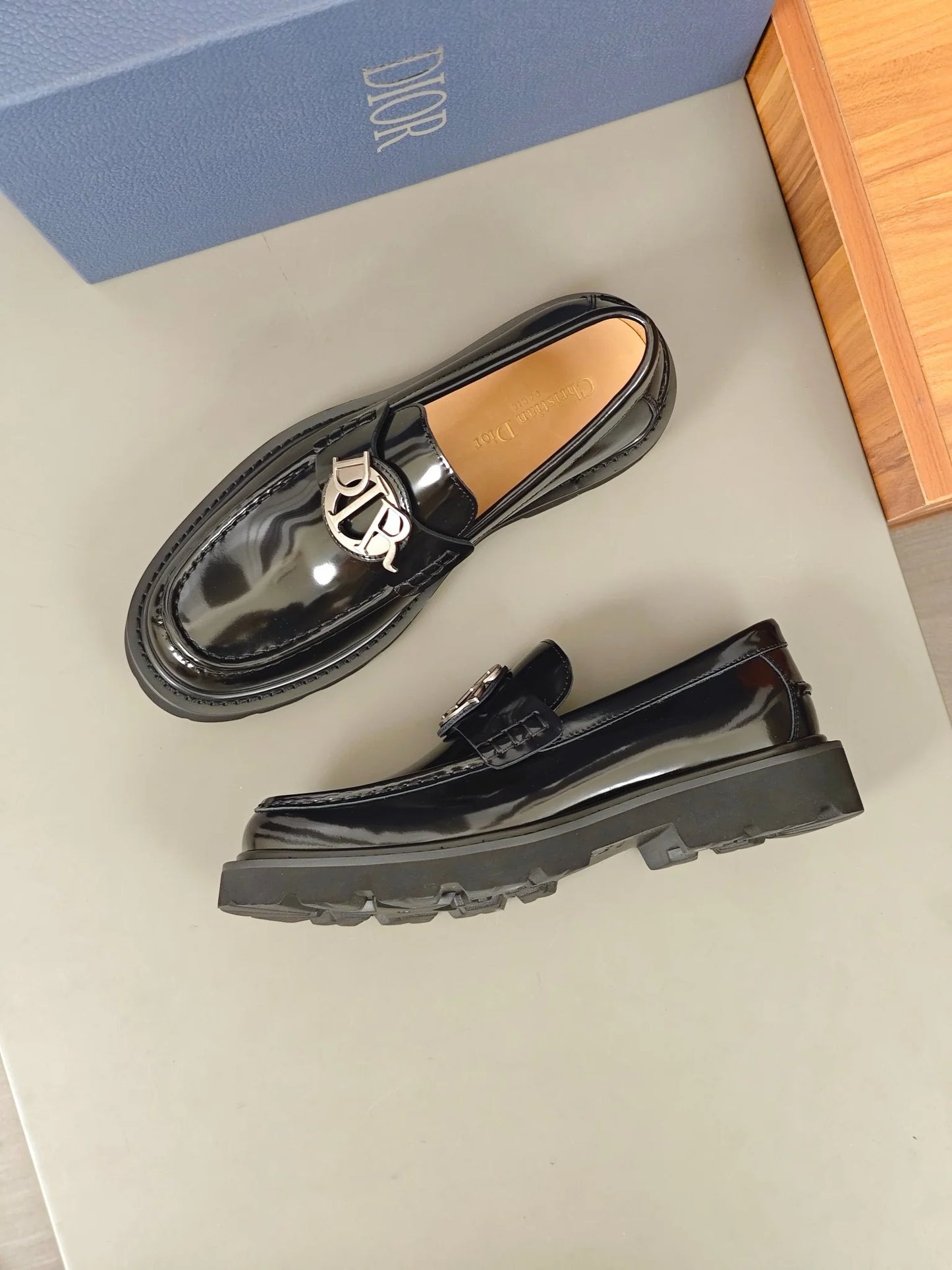 DIOR LOAFER