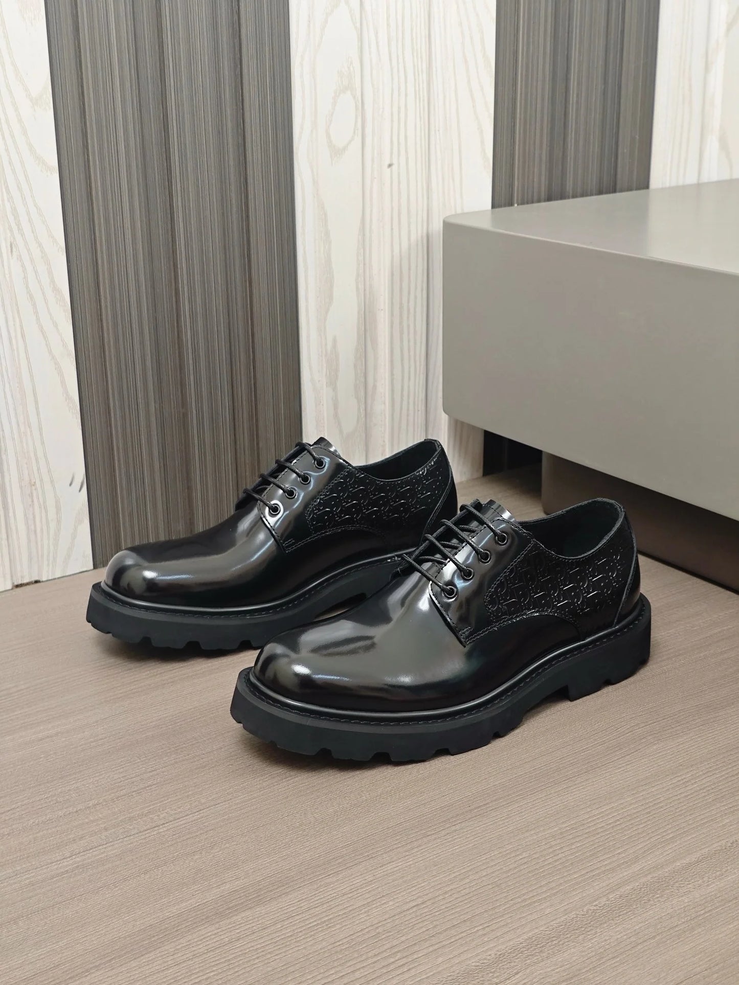 DIOR LOAFER