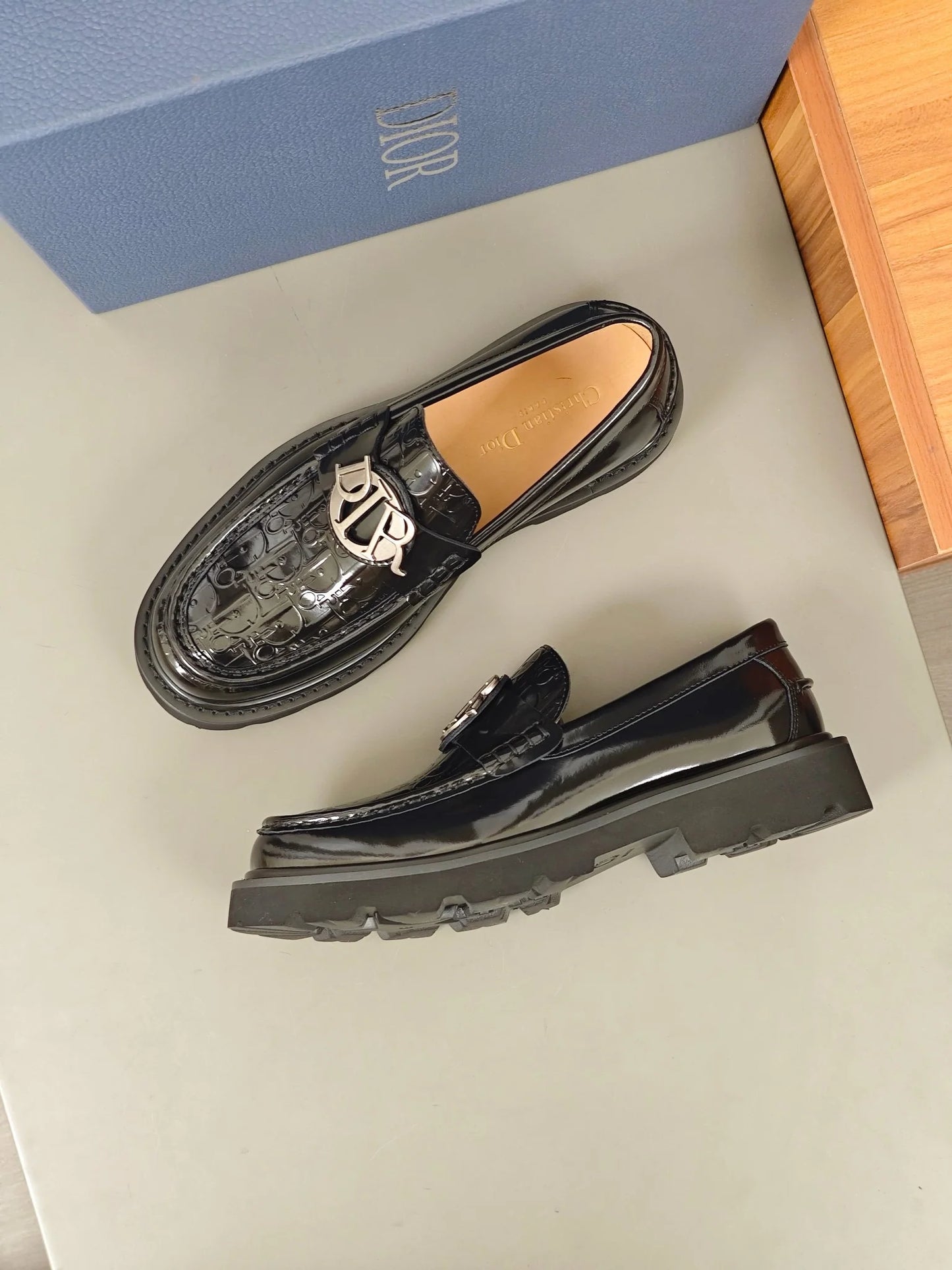 DIOR LOAFER