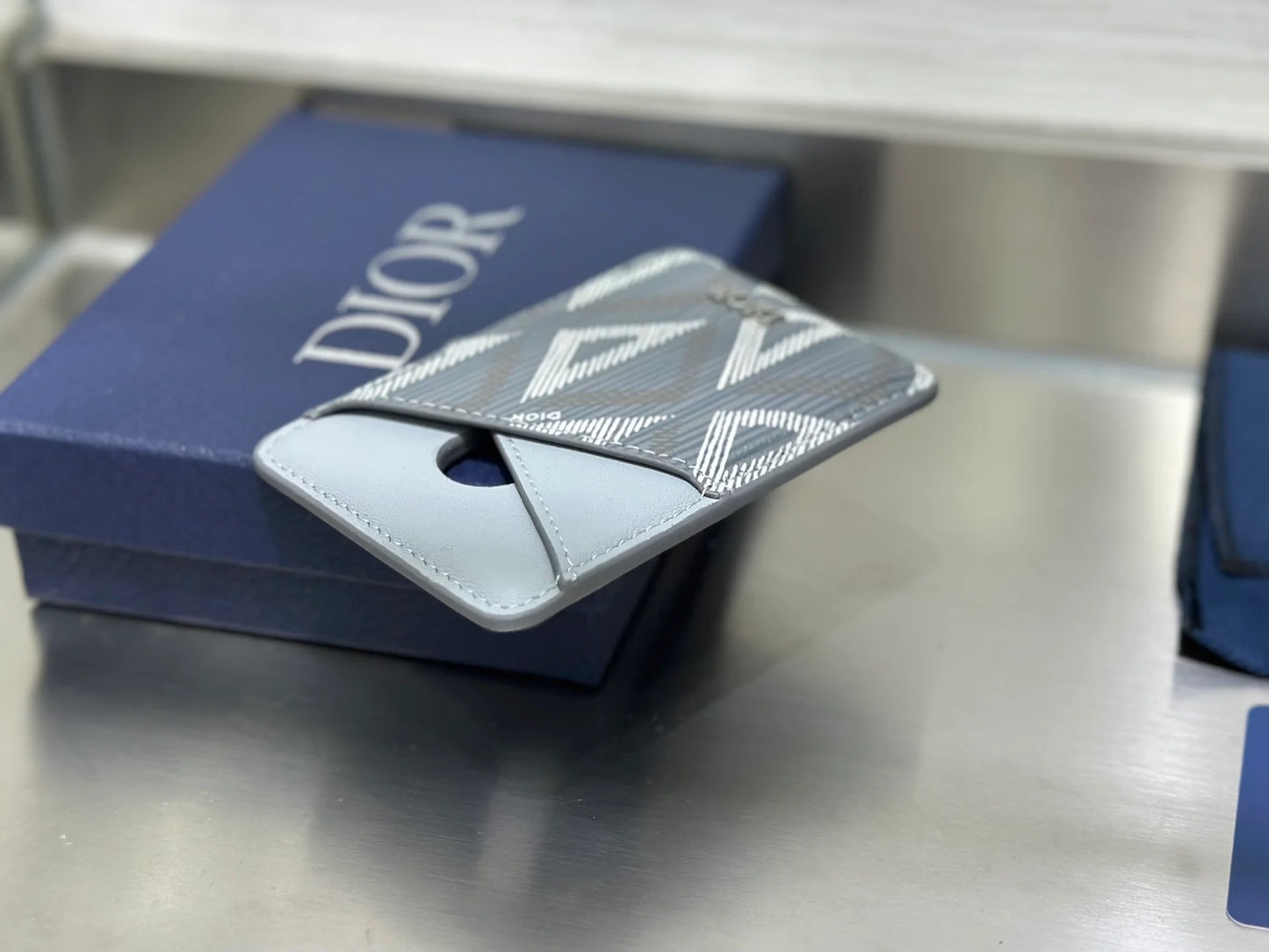 DIOR MAGSAFE