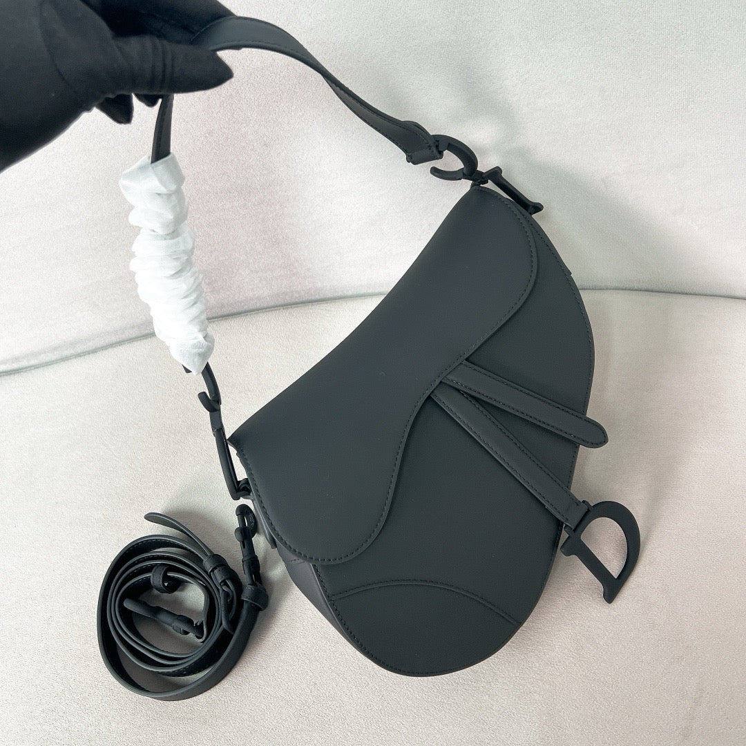 DIOR SADDLE BAG