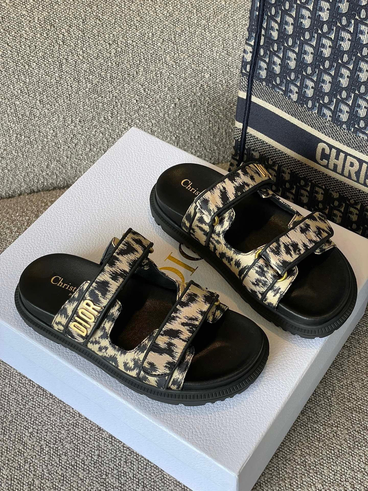 DIOR SANDAL