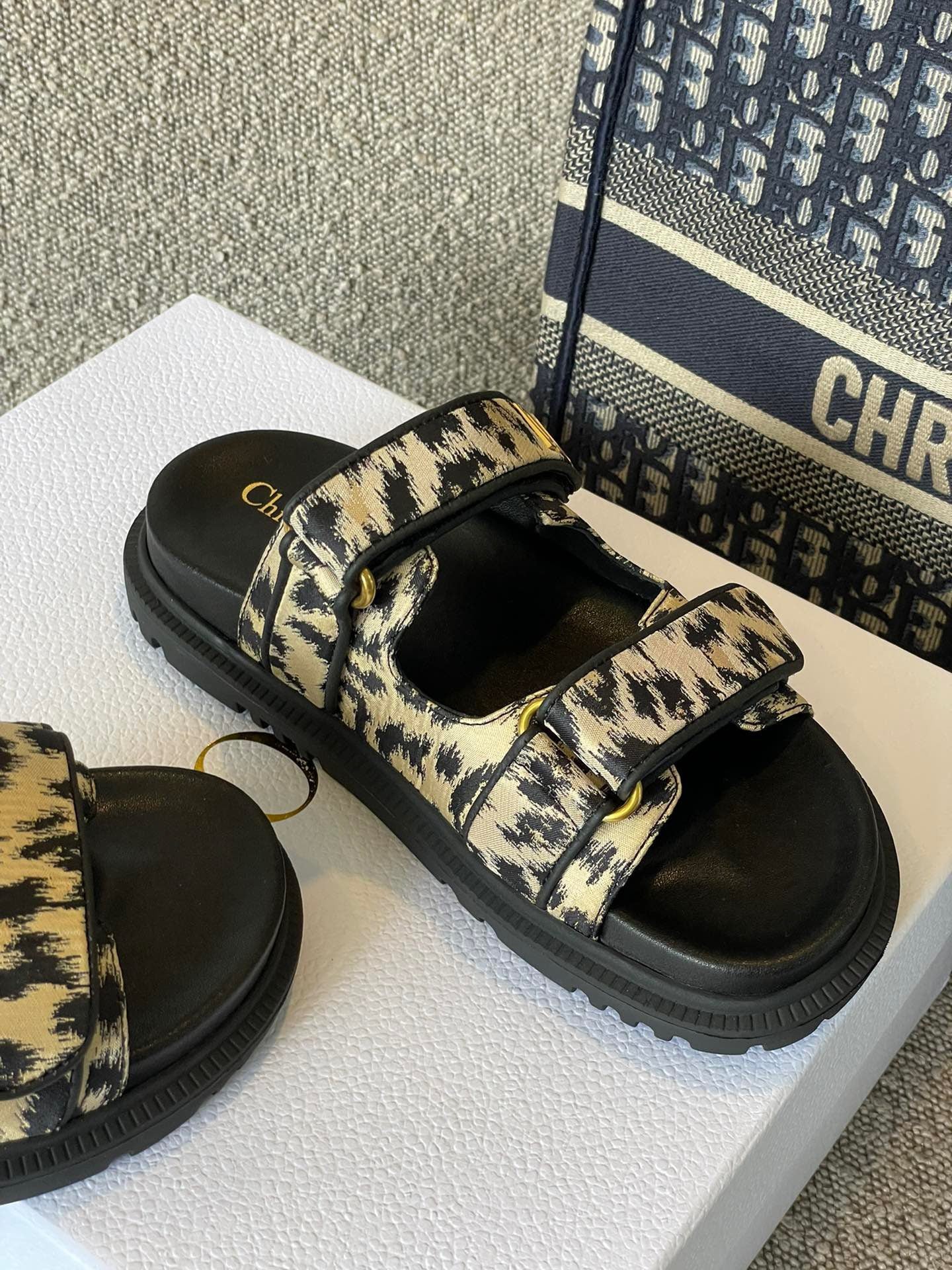 DIOR SANDAL