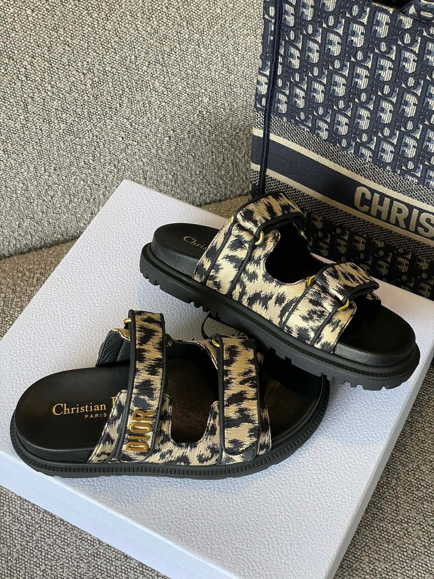 DIOR SANDAL