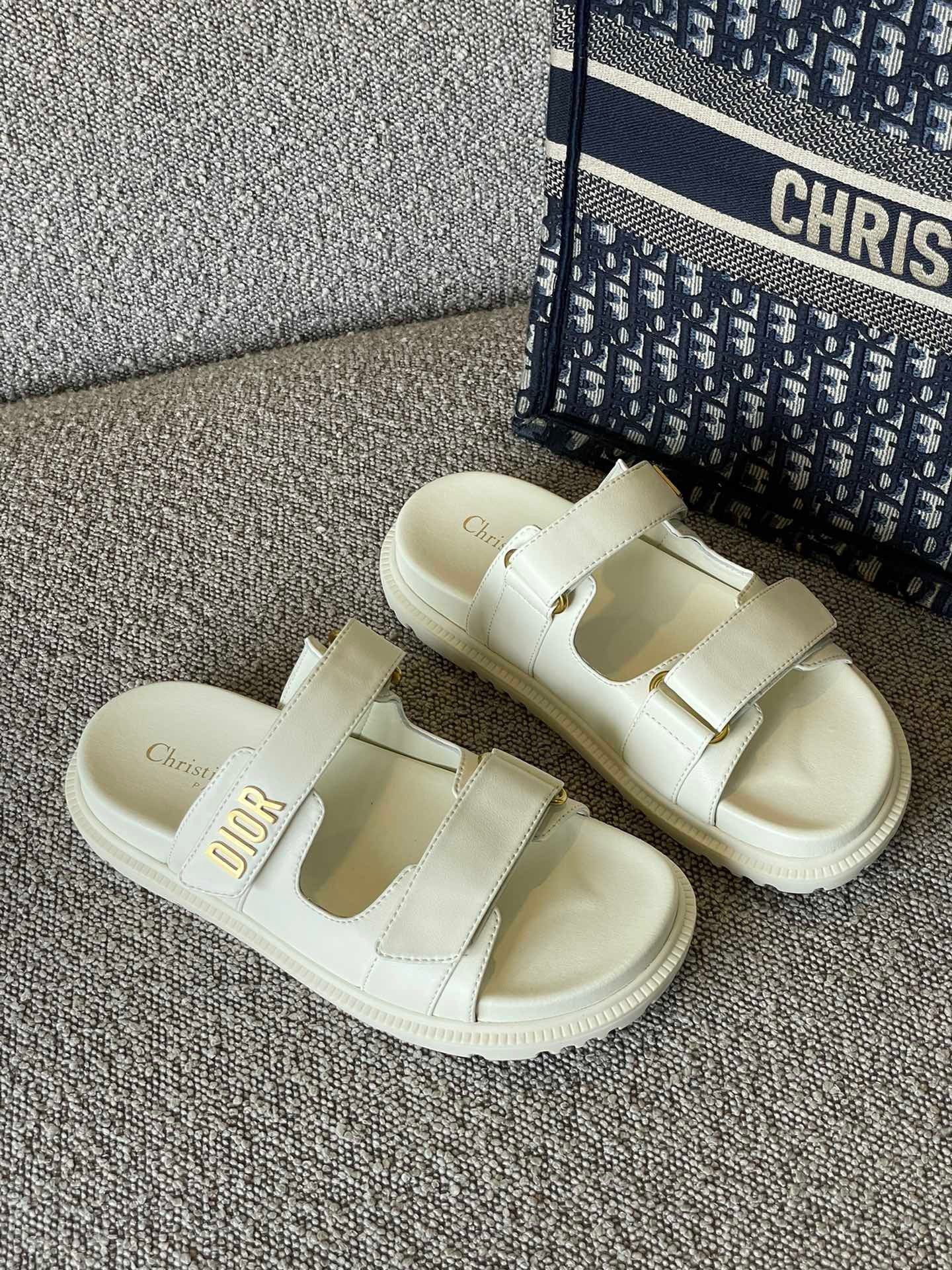 DIOR SANDAL