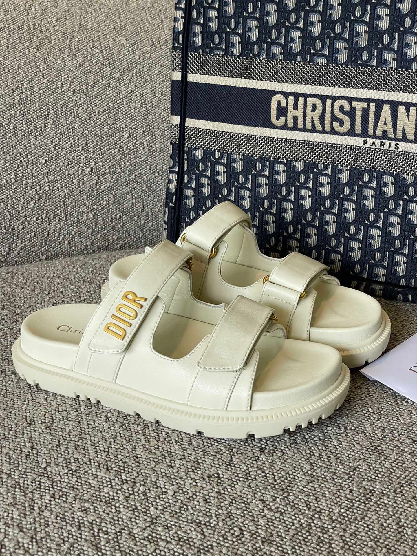 DIOR SANDAL