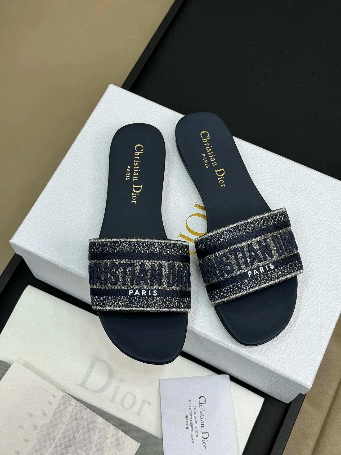 DIOR SANDAL