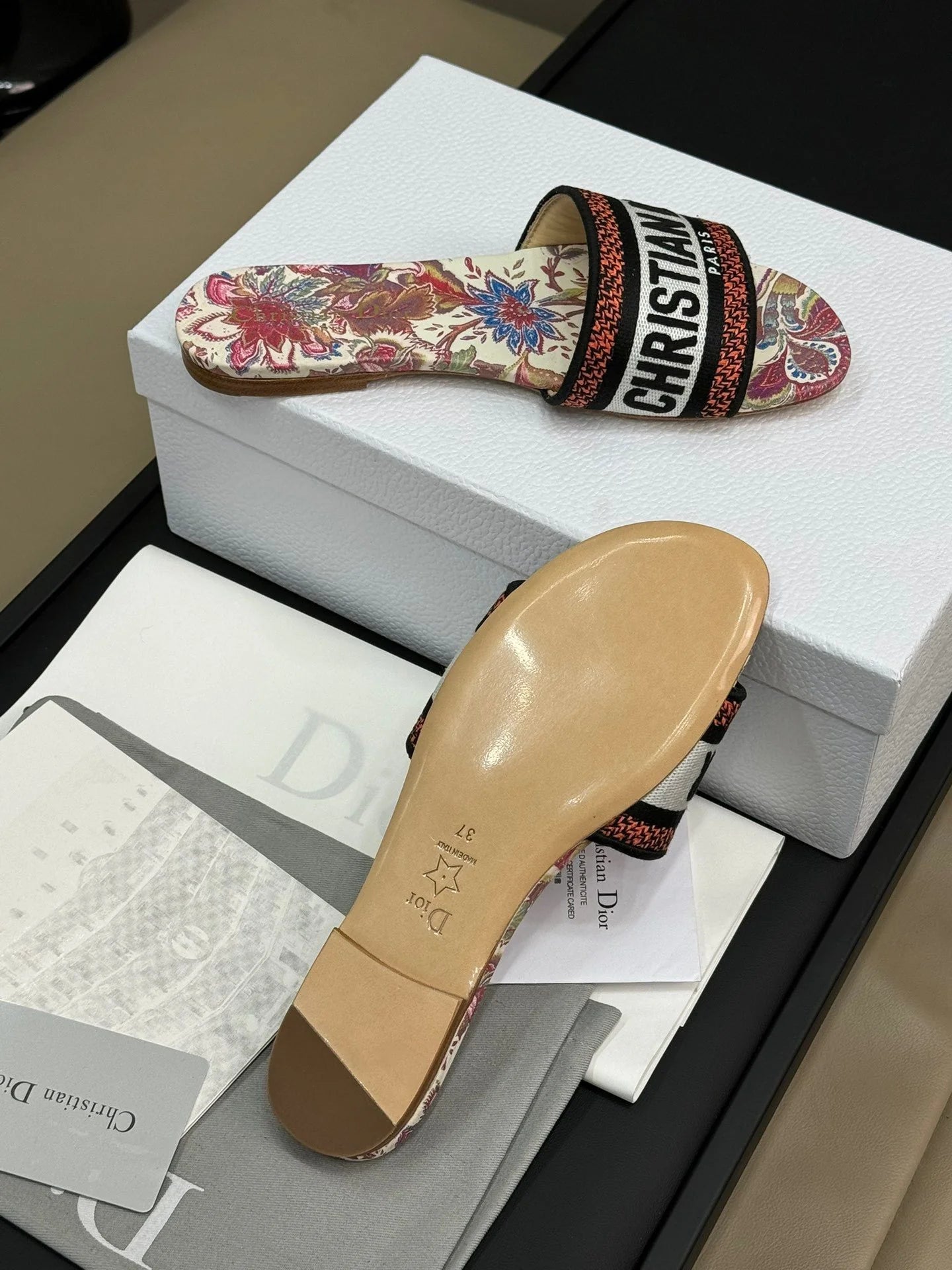 DIOR SANDAL