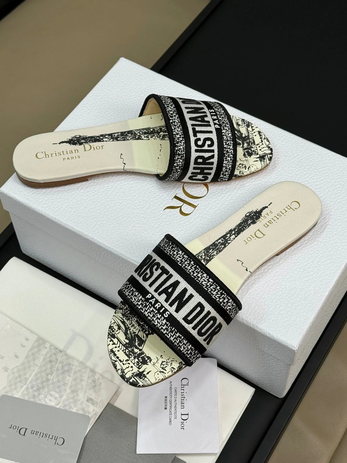 DIOR SANDAL