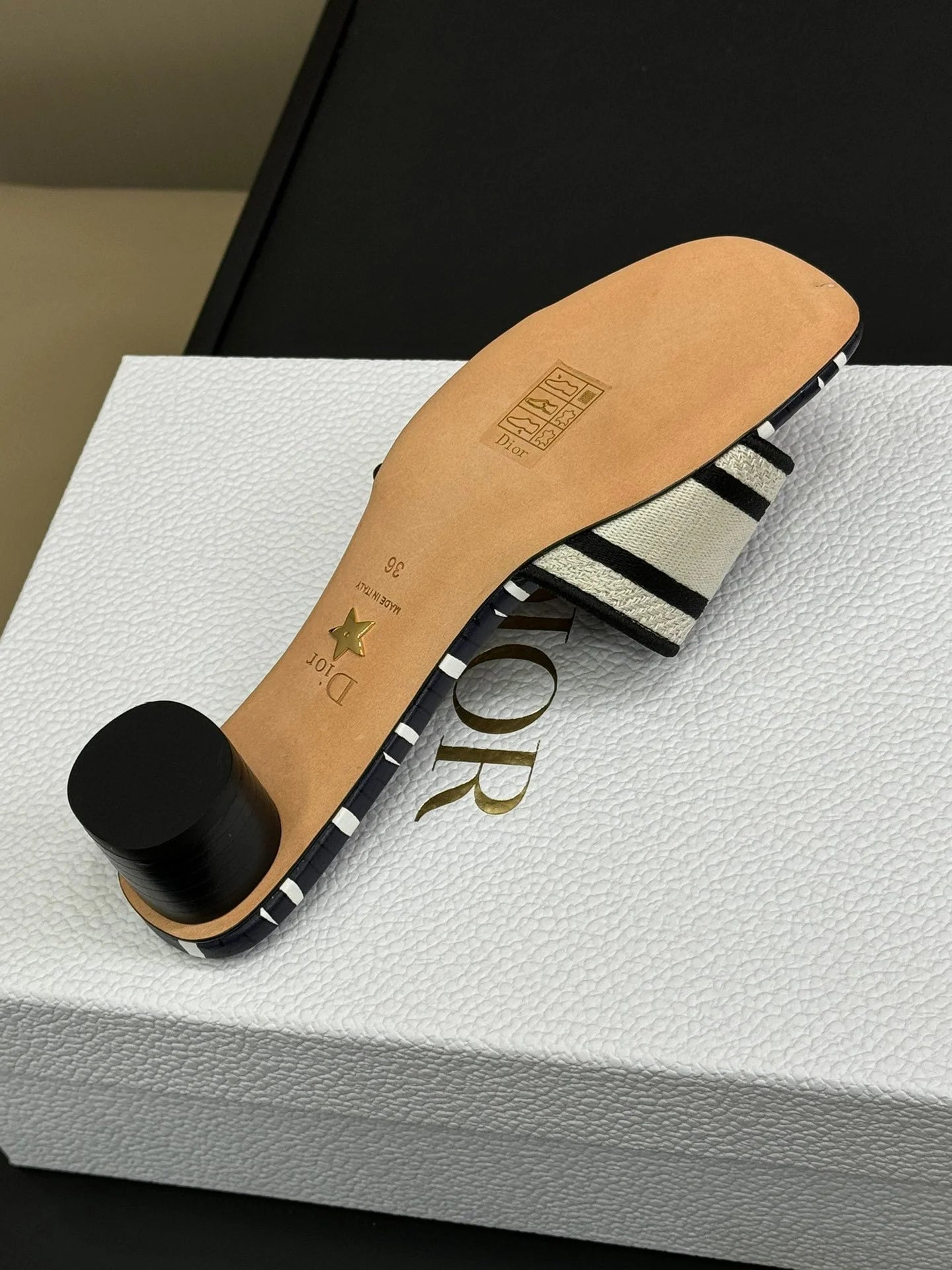 DIOR SANDAL