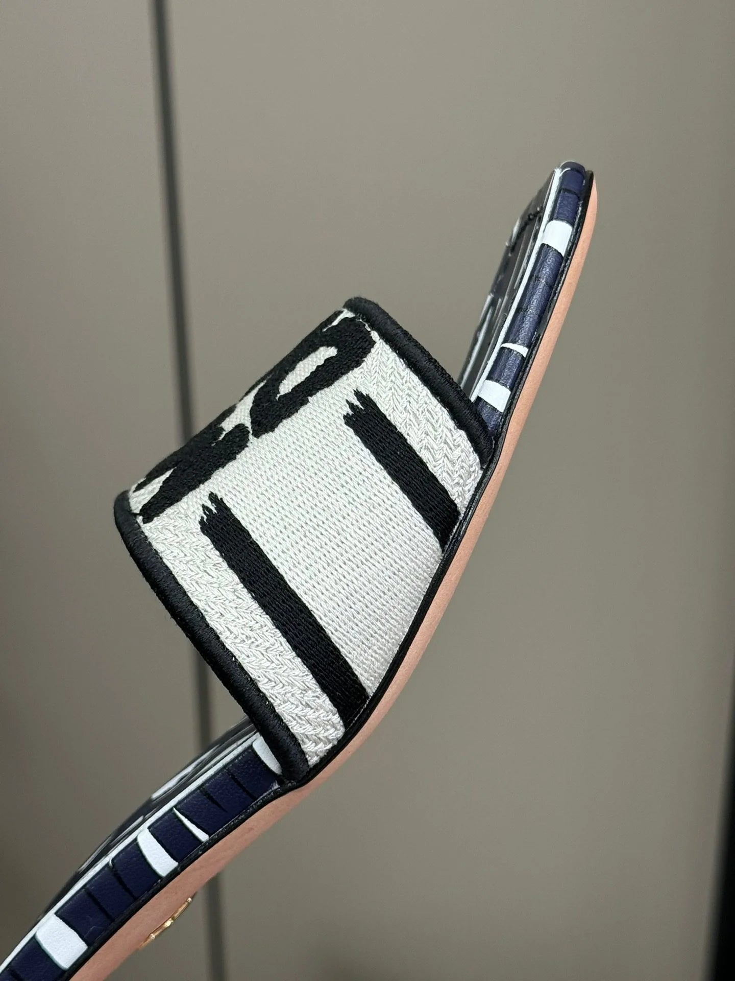 DIOR SANDAL