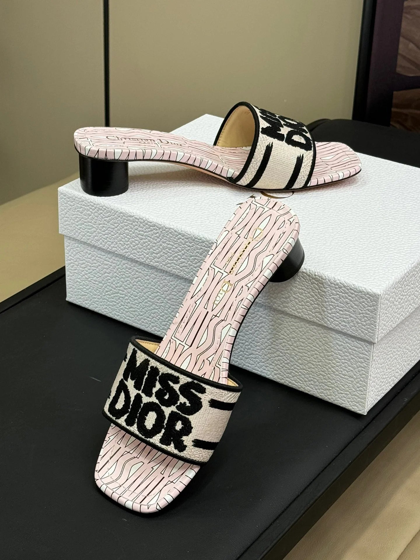 DIOR SANDAL