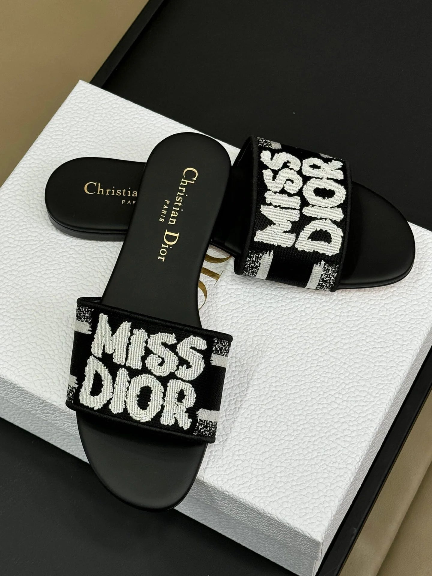 DIOR SANDAL