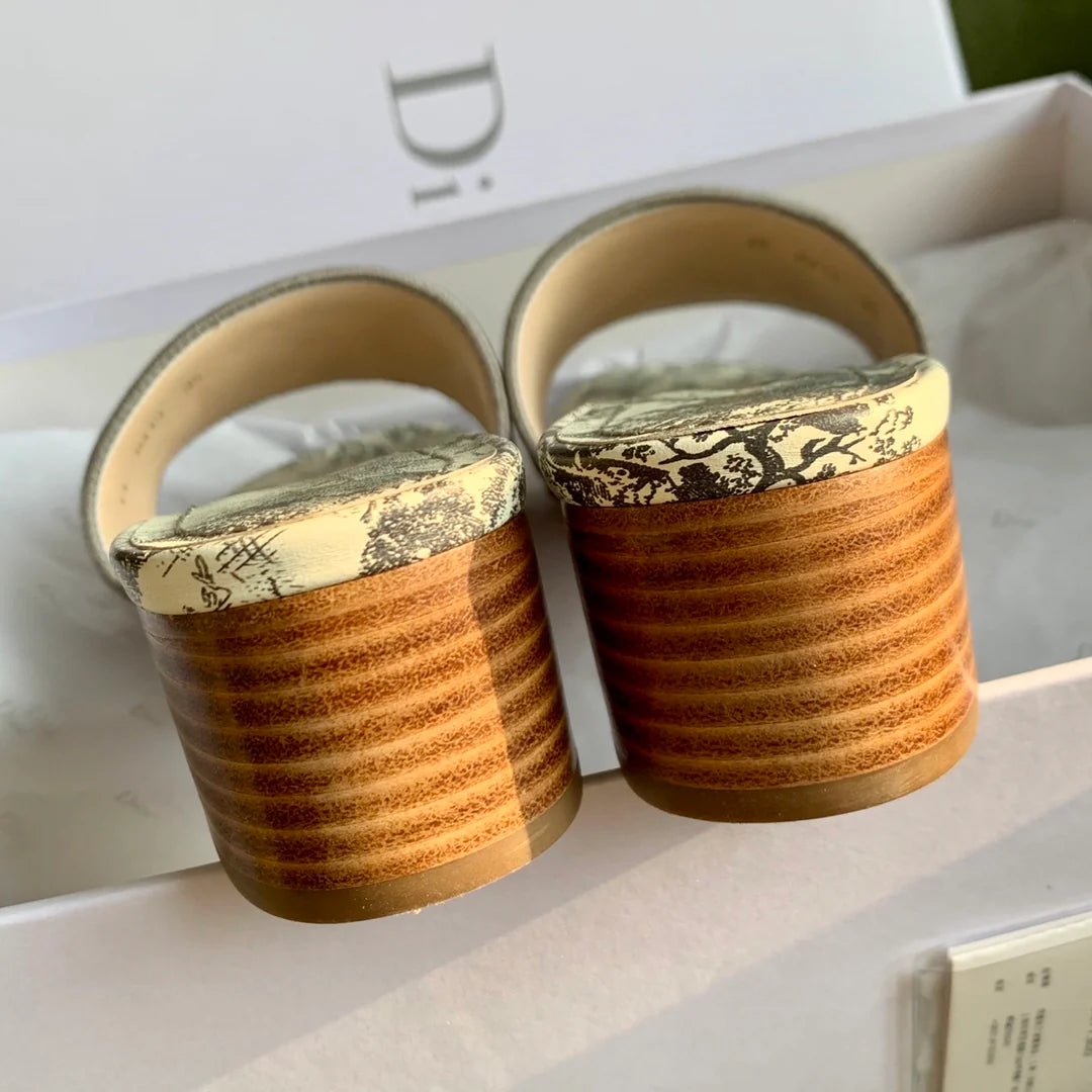 DIOR SANDAL