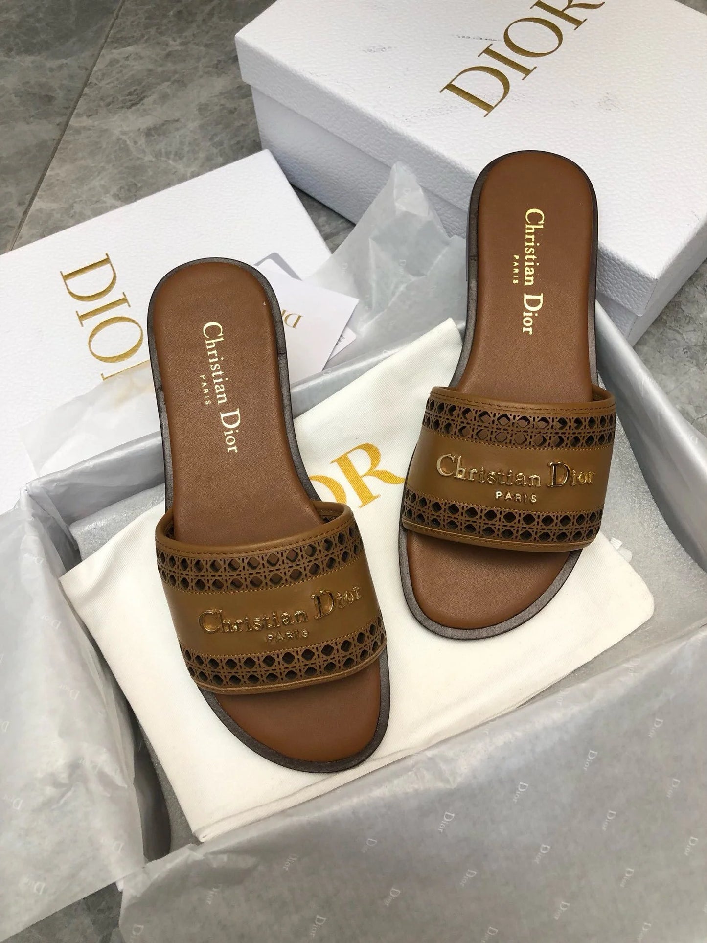DIOR SANDAL
