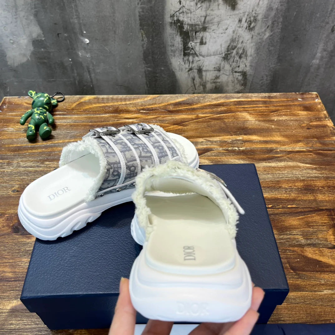 DIOR SANDAL