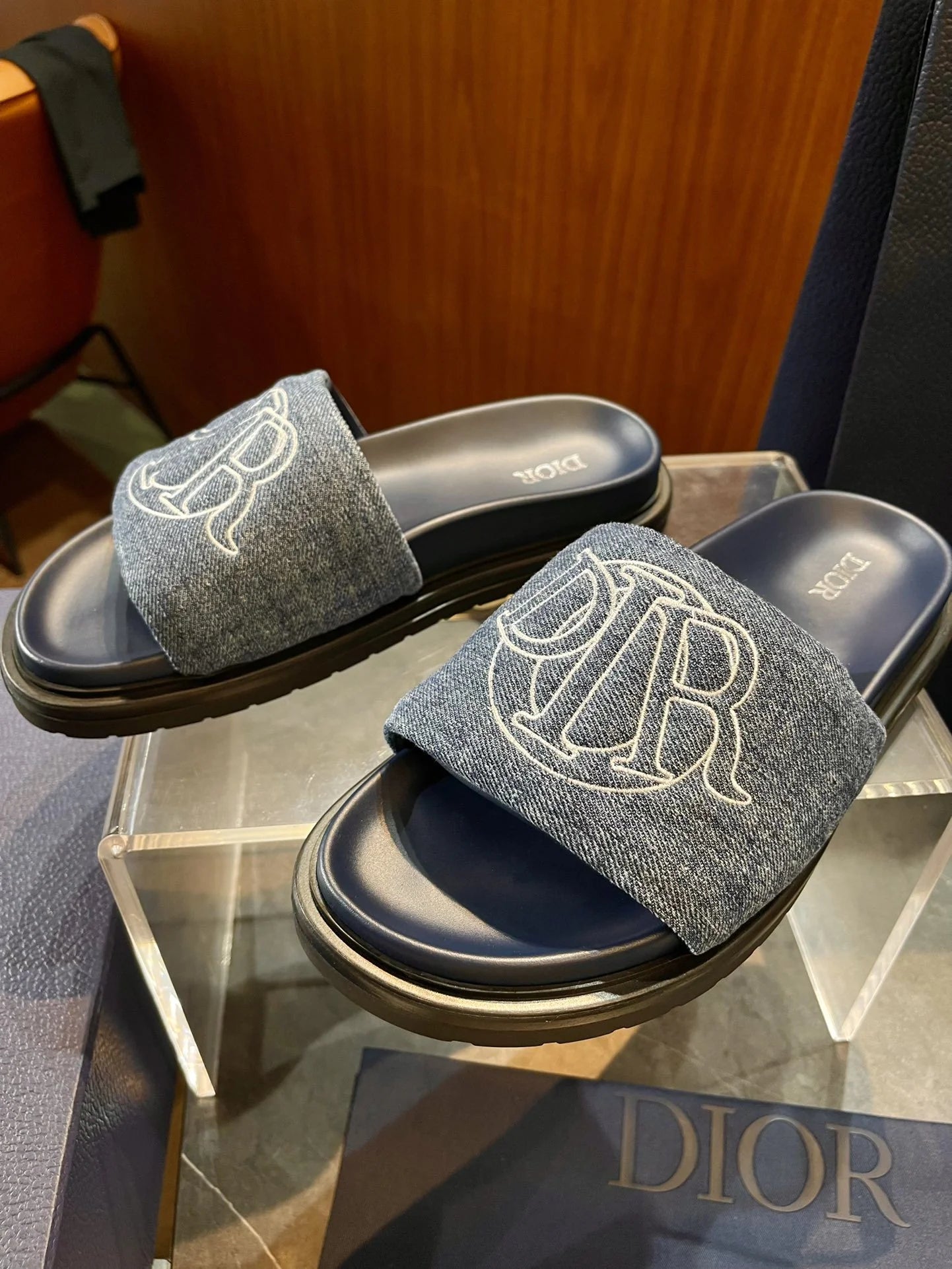 DIOR SANDAL