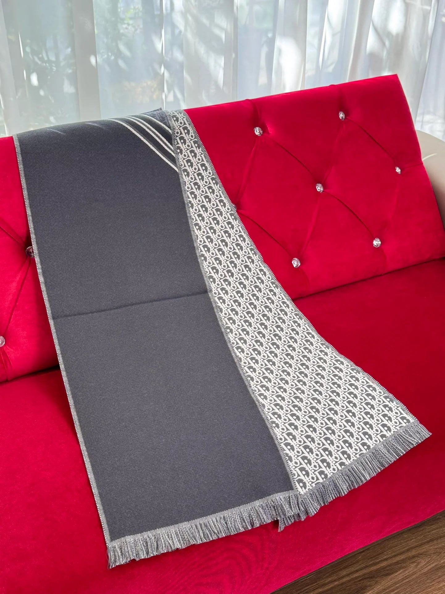 DIOR SCARF