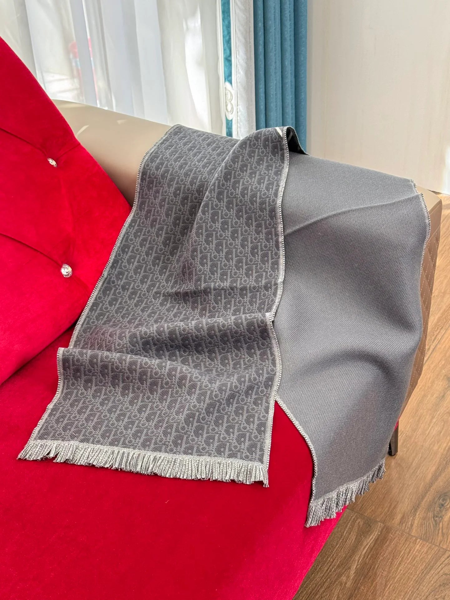 DIOR SCARF