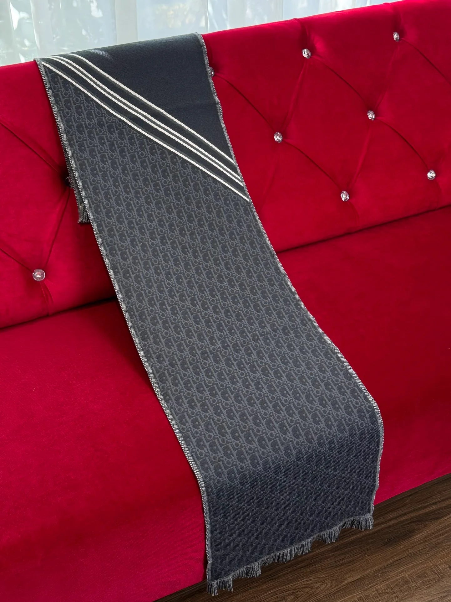 DIOR SCARF