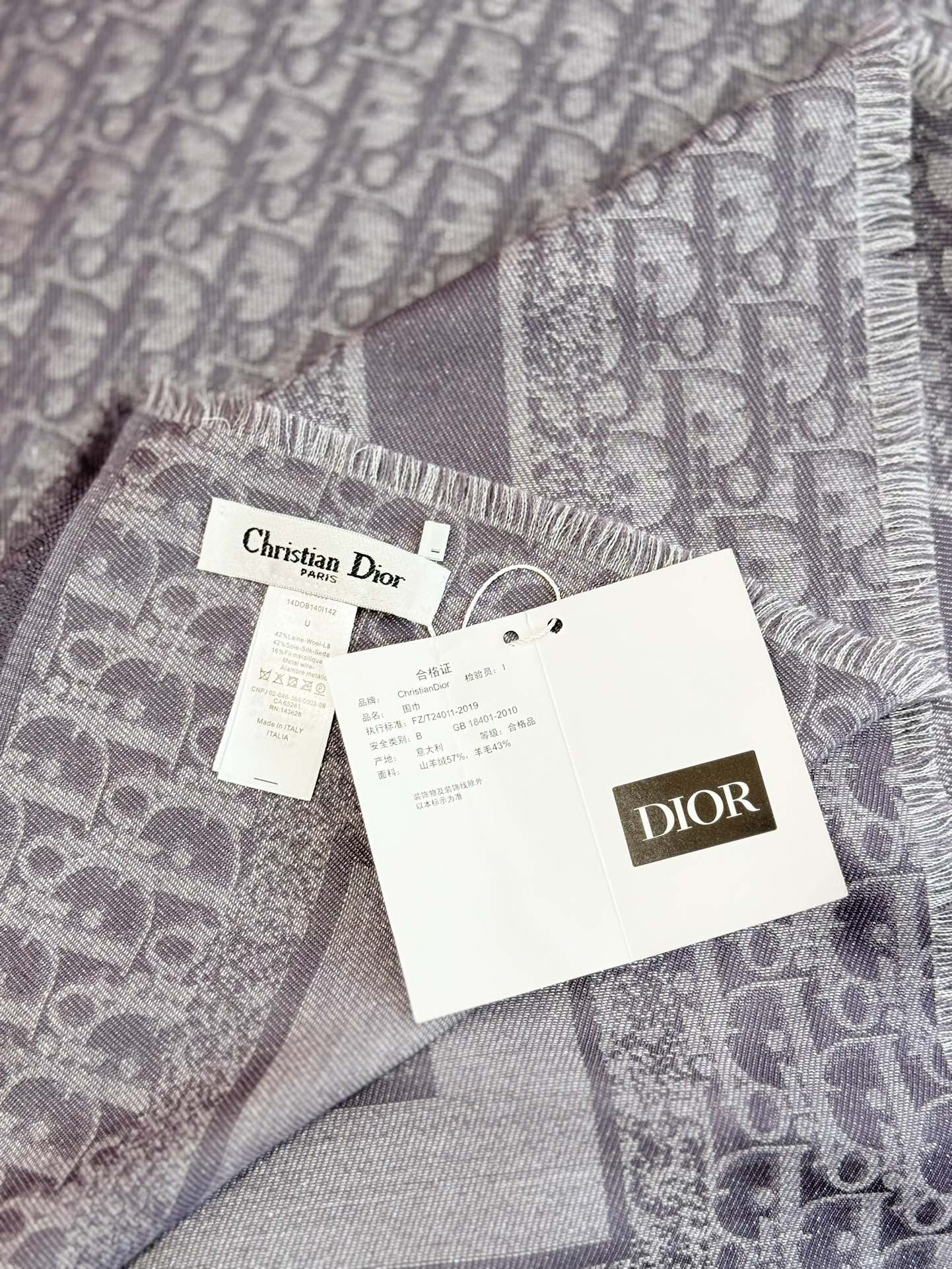 DIOR SCARF