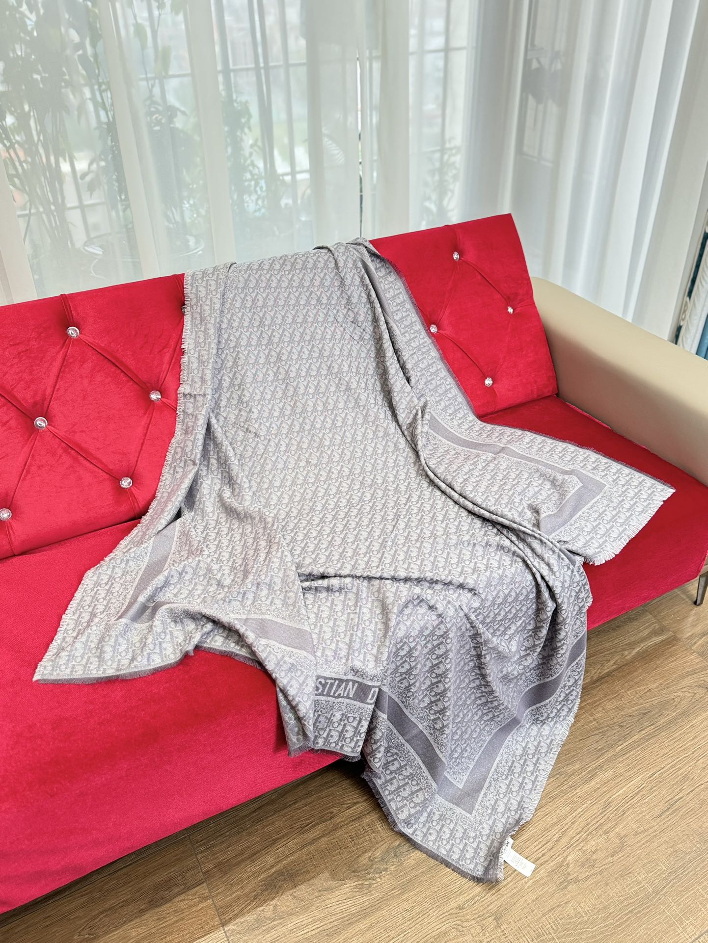 DIOR SCARF