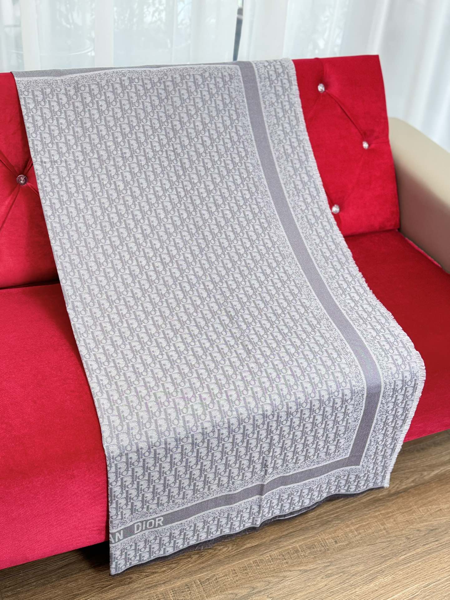 DIOR SCARF