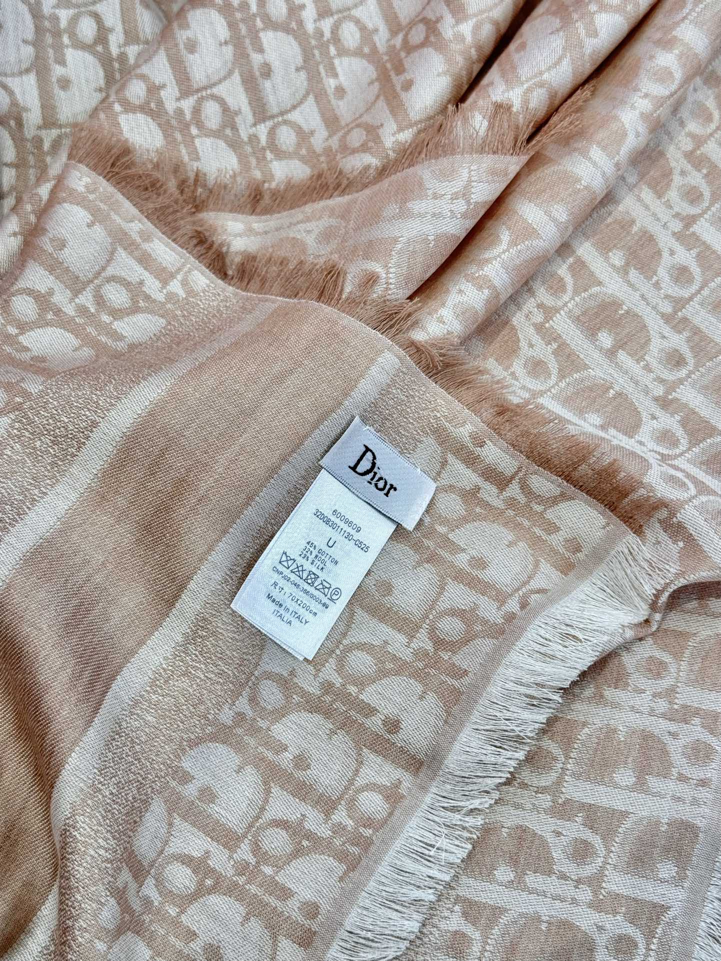 DIOR SCARF