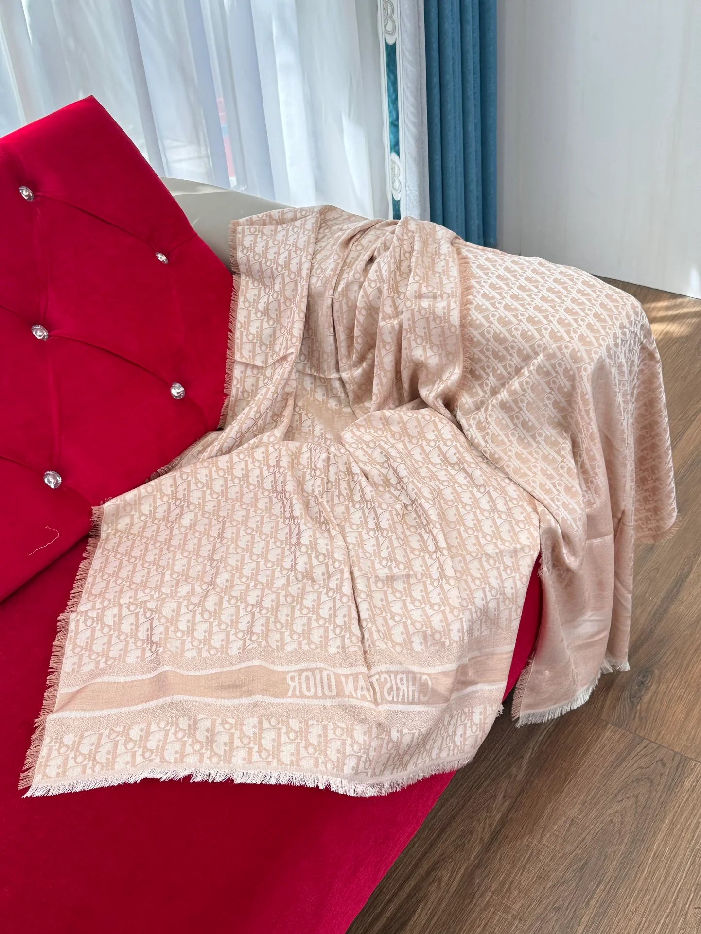 DIOR SCARF