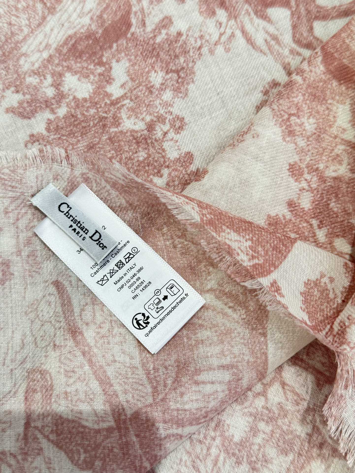 DIOR SCARF
