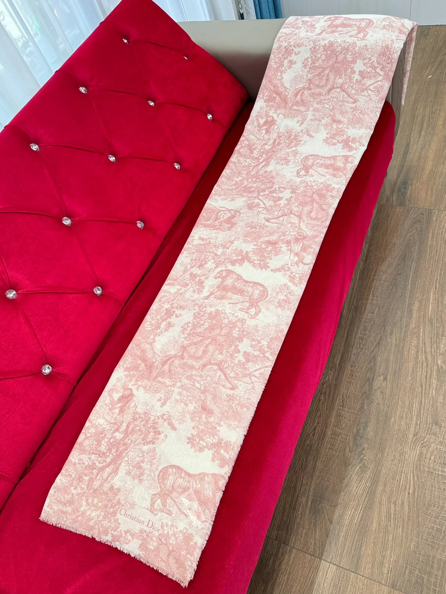 DIOR SCARF