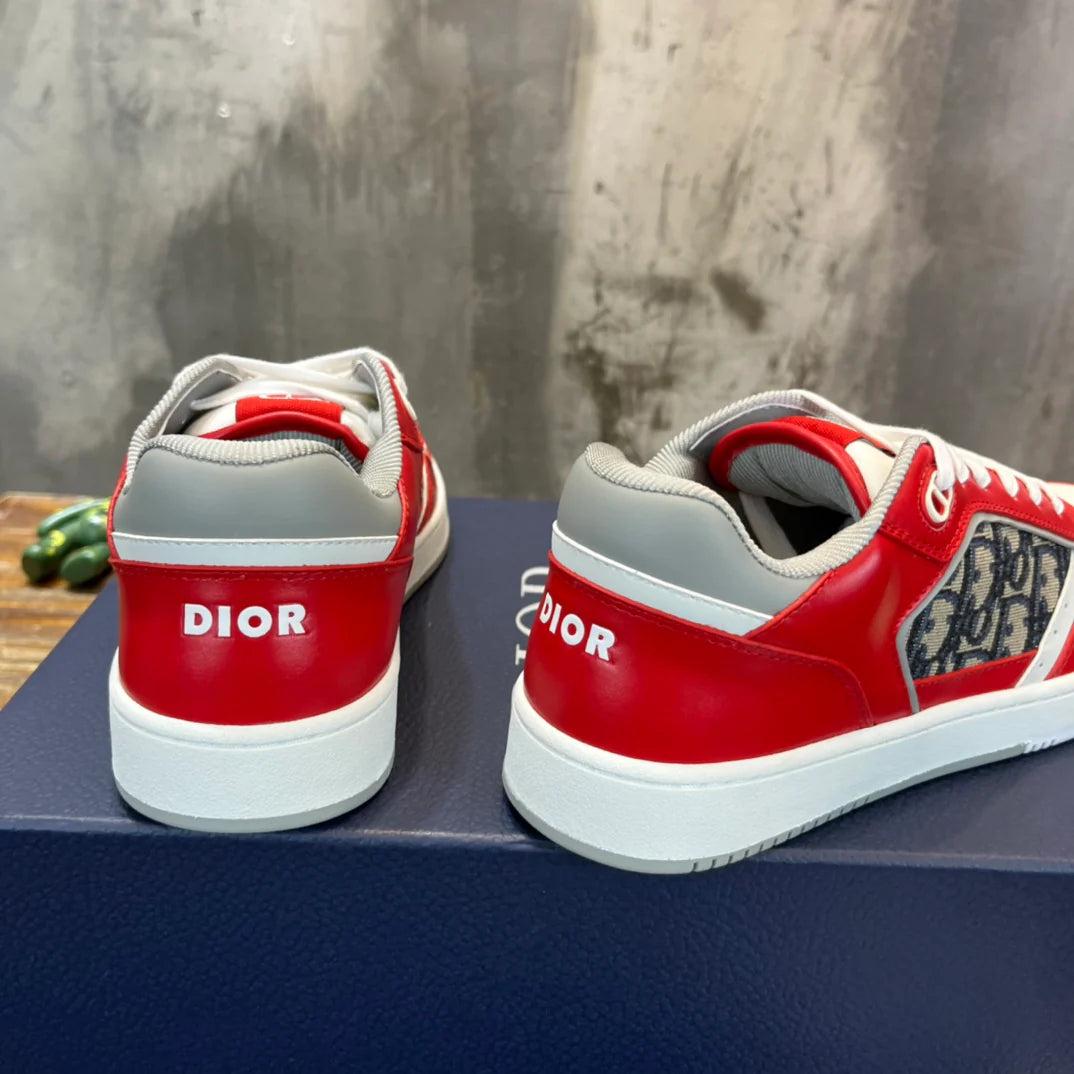 DIOR SNEAKER