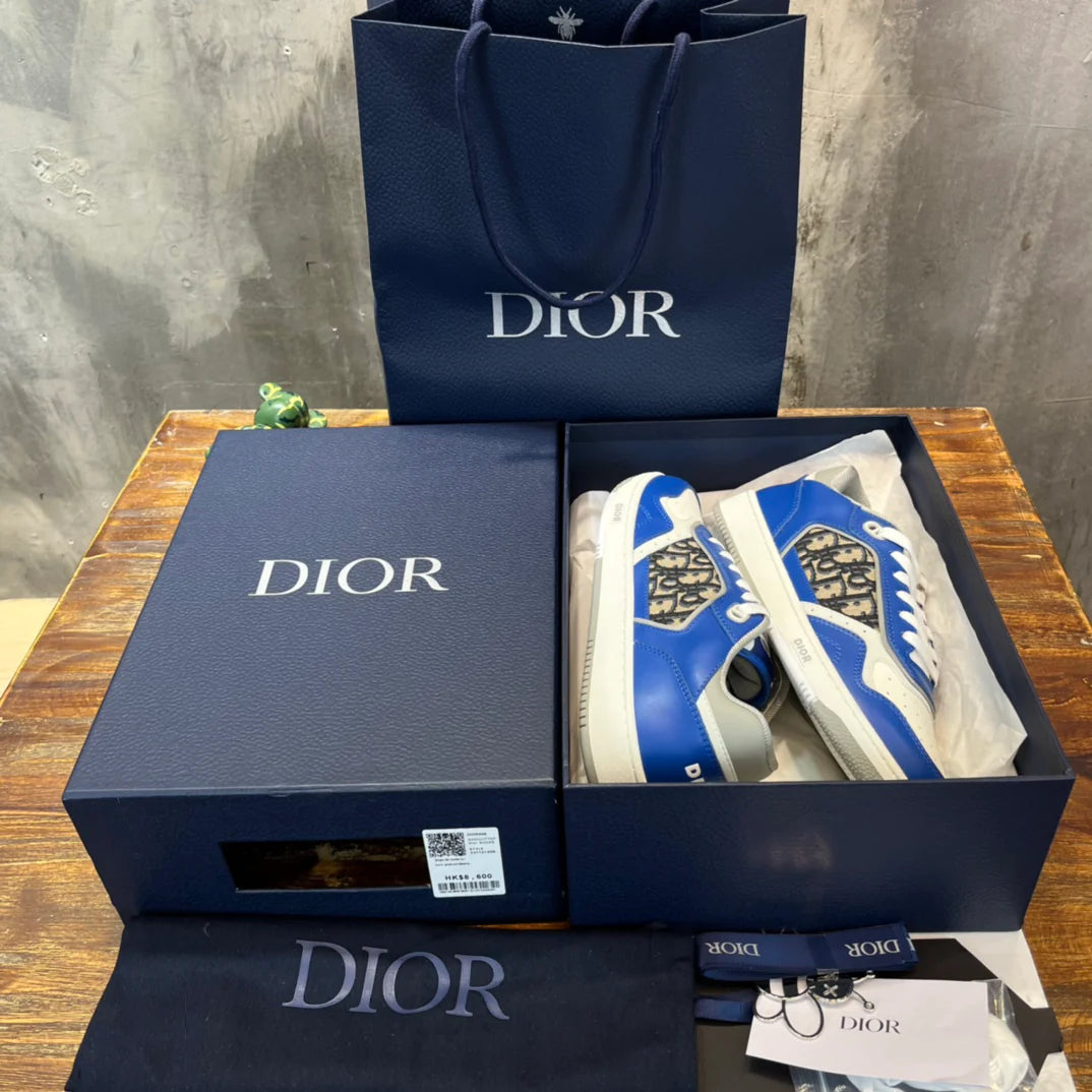 DIOR SNEAKER