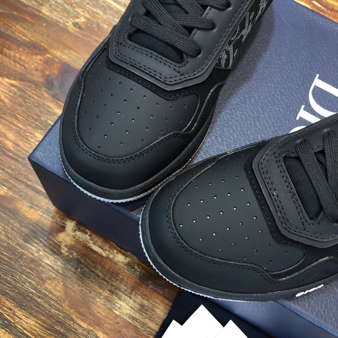 DIOR SNEAKER