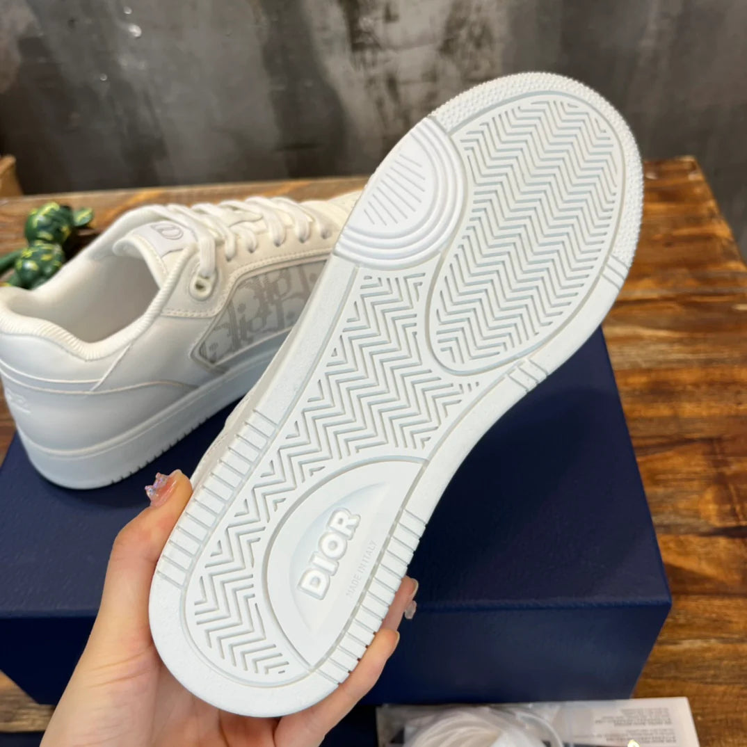 DIOR SNEAKER