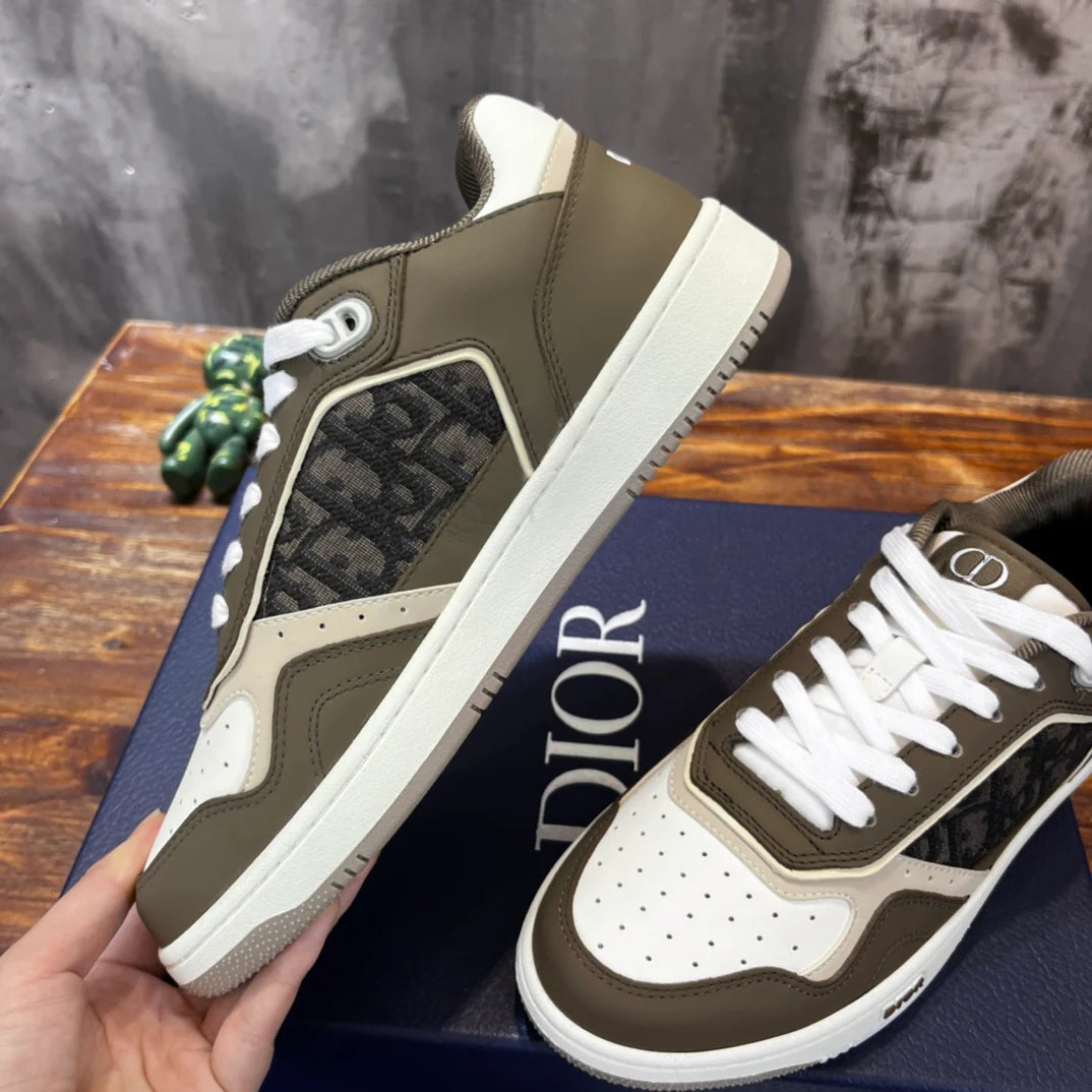 DIOR SNEAKER