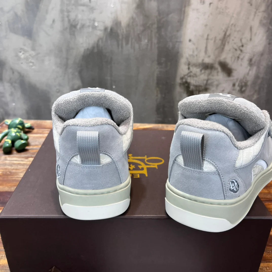 DIOR SNEAKER