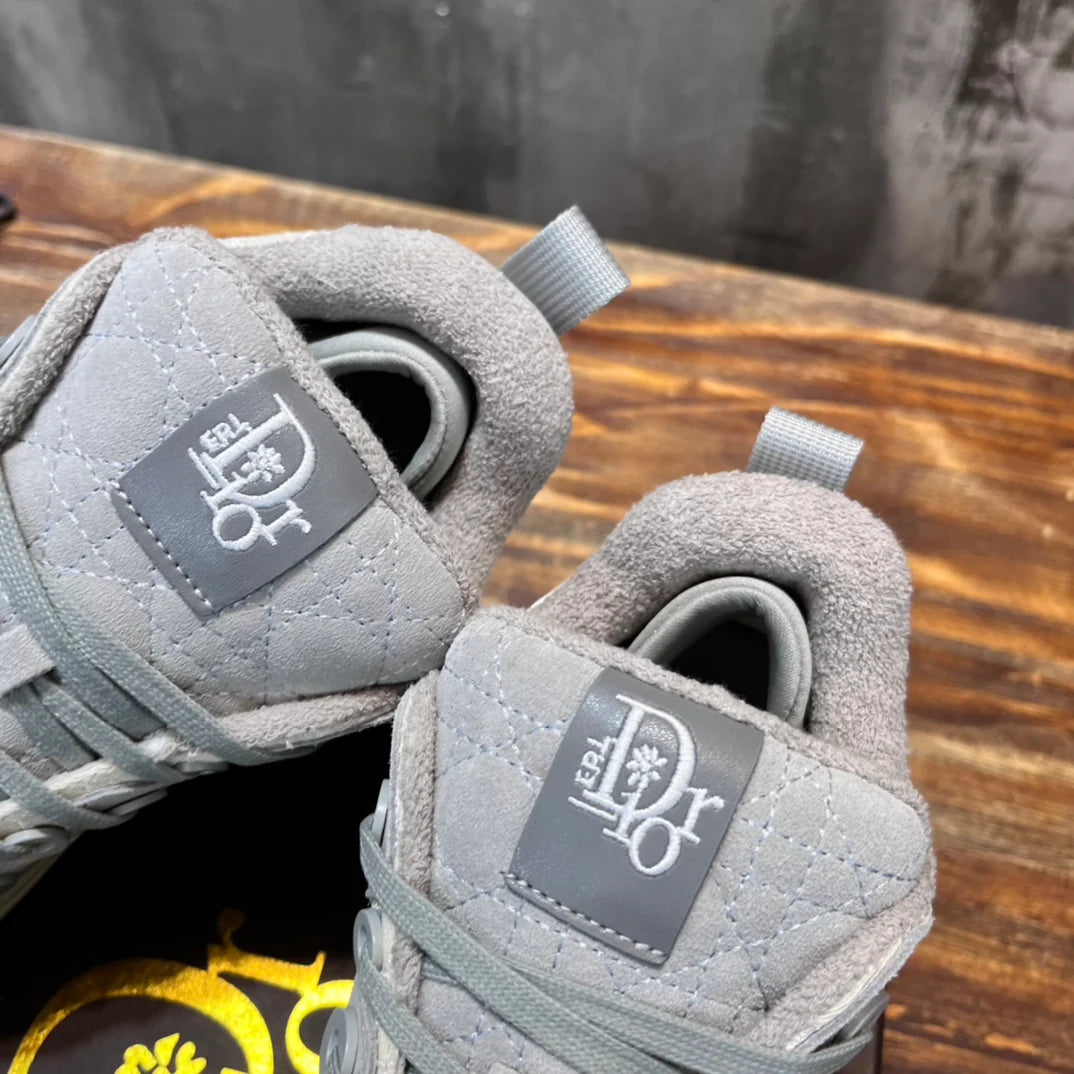 DIOR SNEAKER