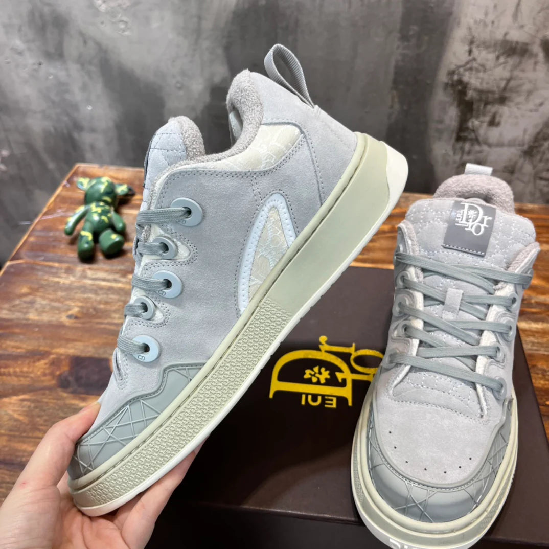 DIOR SNEAKER