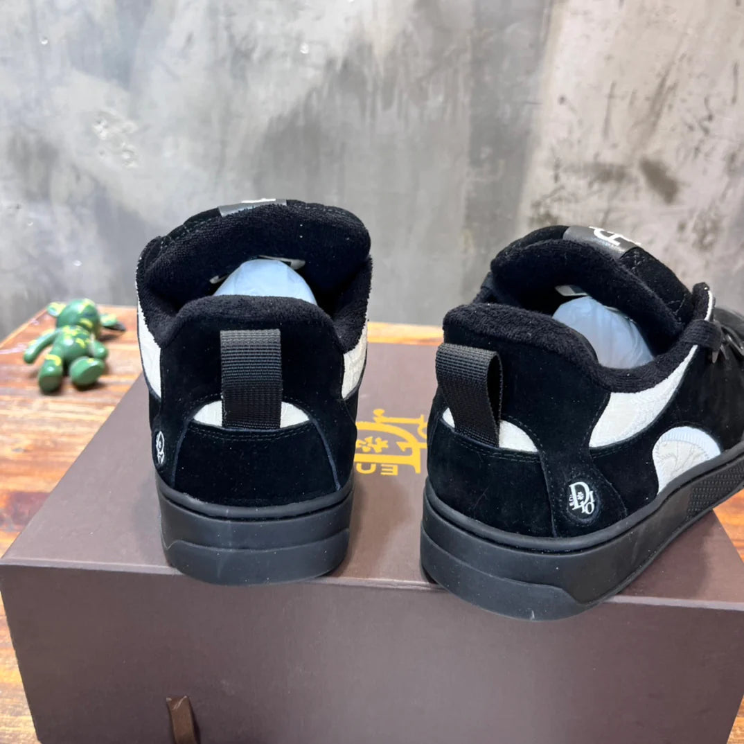 DIOR SNEAKER