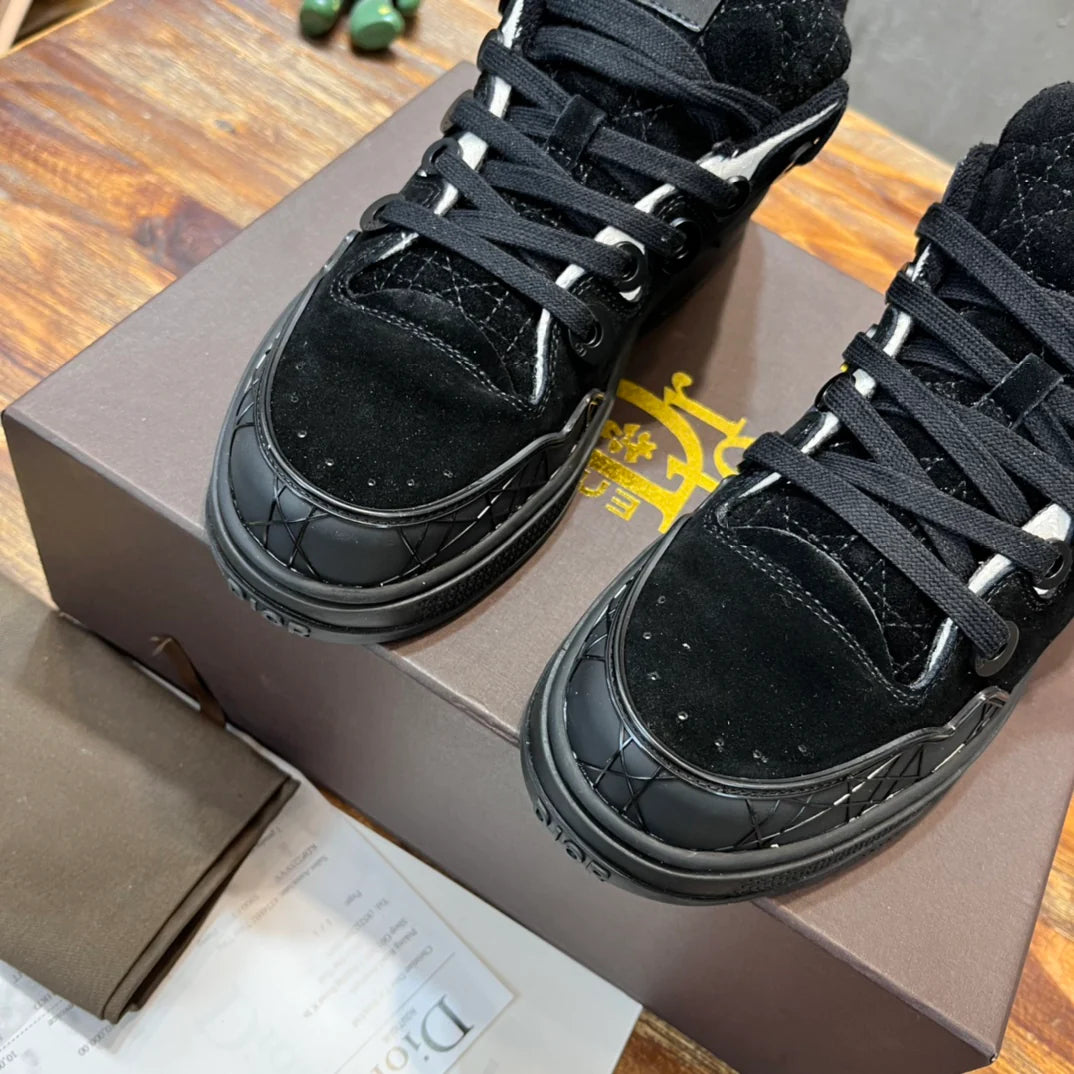 DIOR SNEAKER