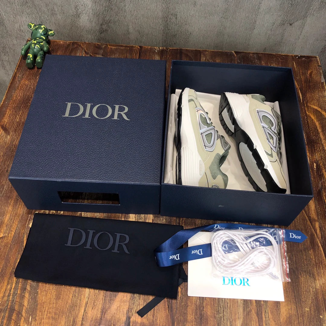 DIOR SNEAKER