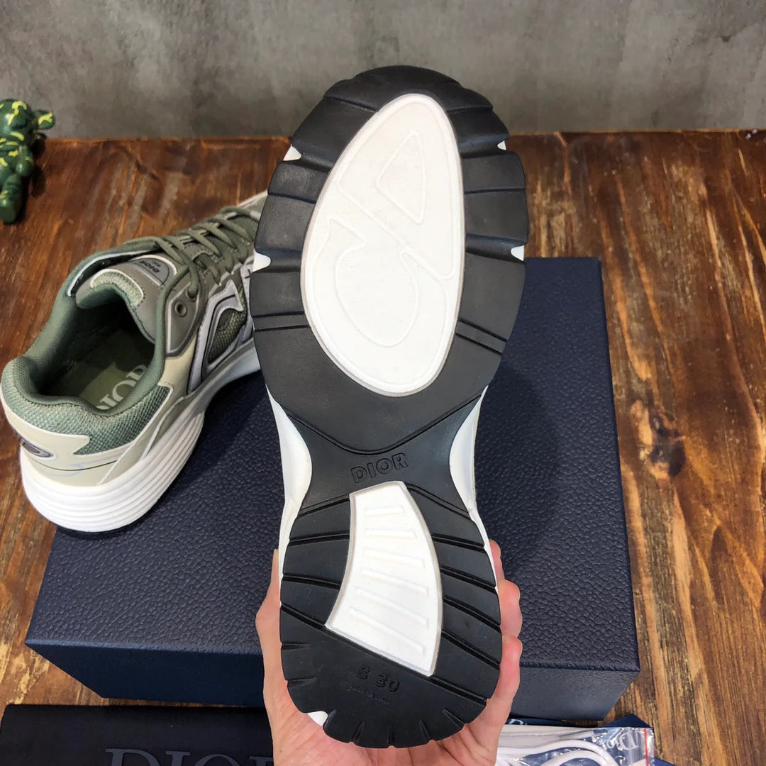 DIOR SNEAKER