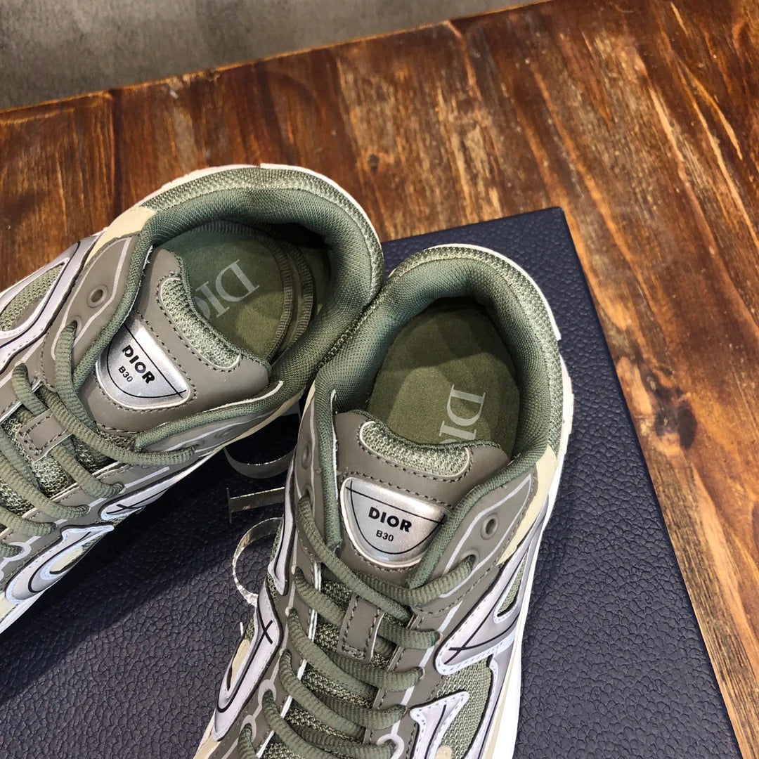 DIOR SNEAKER