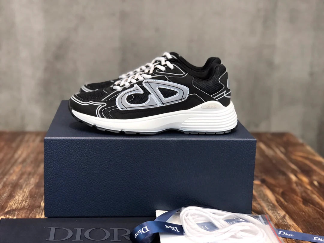 DIOR SNEAKER