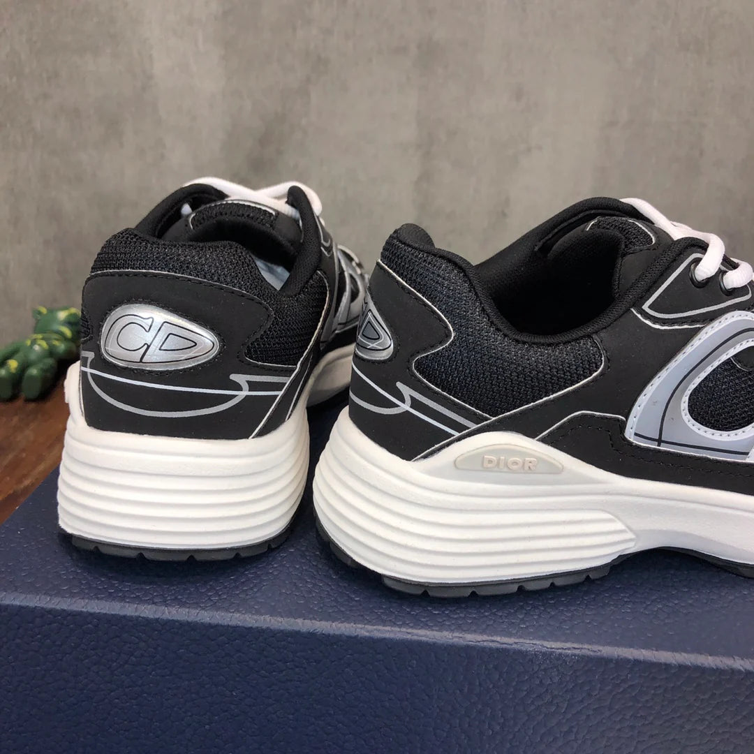 DIOR SNEAKER