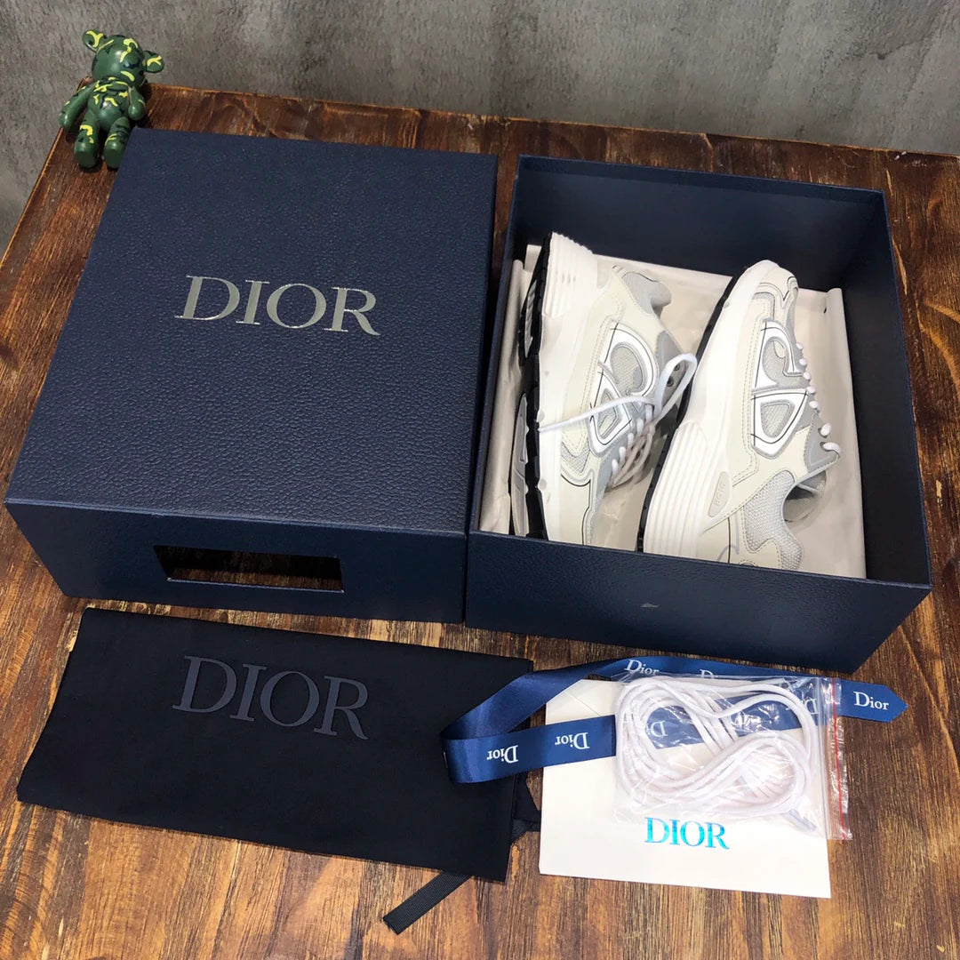 DIOR SNEAKER